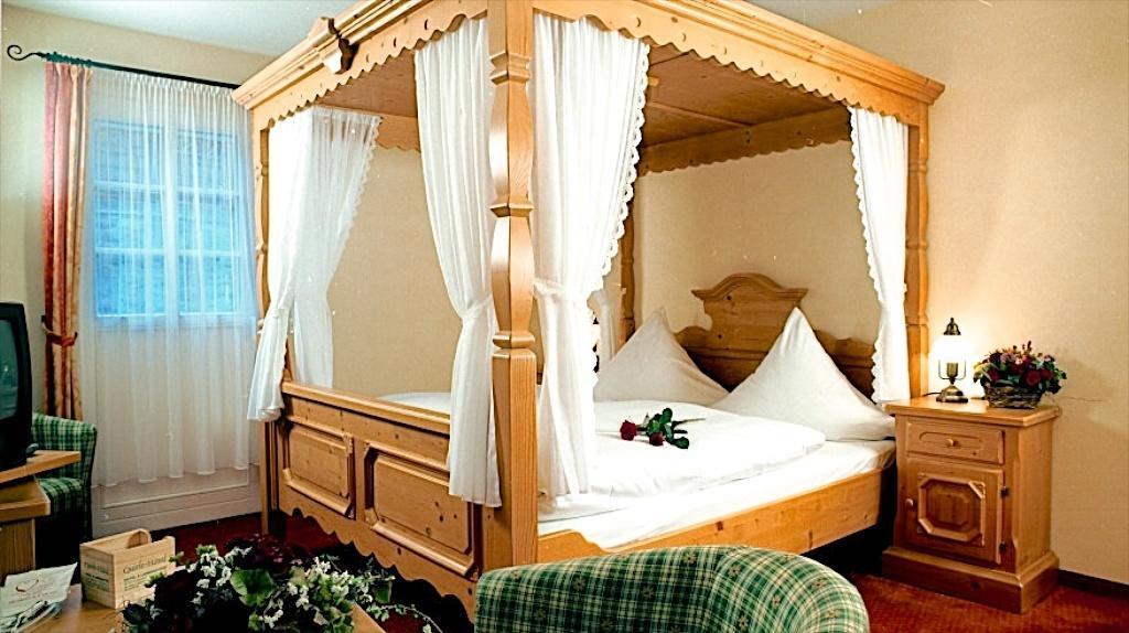 Landhotel Quirle-Haeusl Waltersdorf  Rum bild